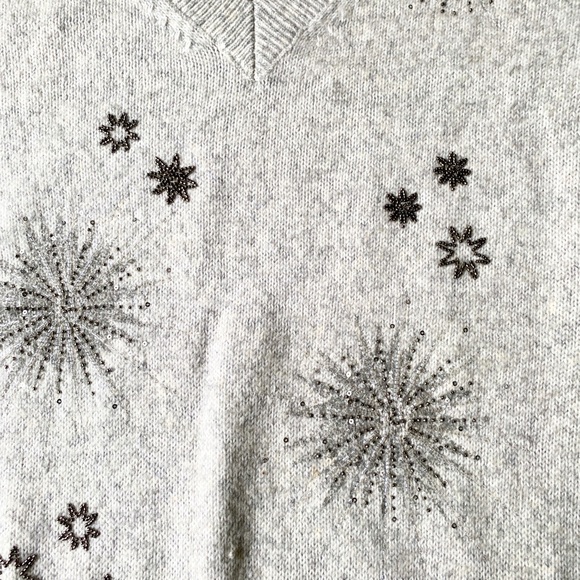 WHBM sweater with gorgeous beaded embroidery - Picture 7 of 8